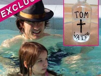 Πωλείται νερό από την πισίνα του Tom Cru...