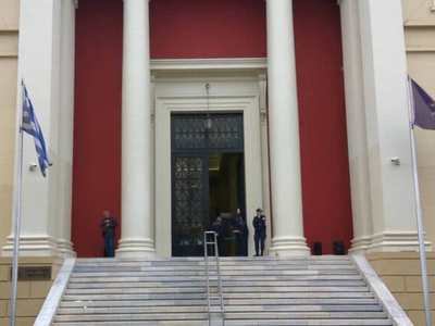 Πάτρα: Πολύτεκνο το ζευγάρι που συνελήφθ...