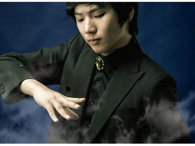 Απολαυστικό βίντεο με πανέμορφα μαγικά κ...