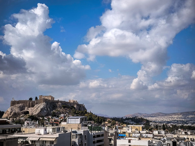 Καιρός: Ήλιος με λίγες τοπικές νεφώσεις-...