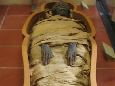 Βρετανικό Μουσείο: Έκαναν αξονική στις μ...