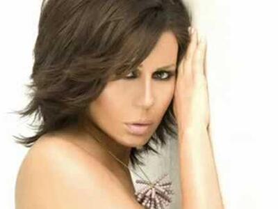 Η Κύπρια τραγουδίστρια Στέλλα Γεωργιάδου...