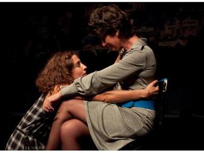 Πάτρα: "Το χώμα λερώνει" - Με ...