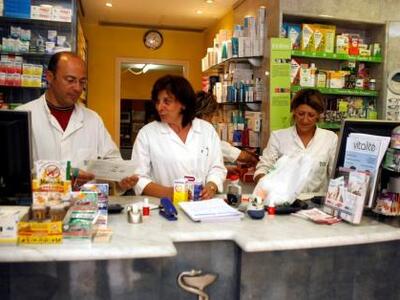 Αχαΐα: Πίστωση κομμένη από τους φαρμακοπ...