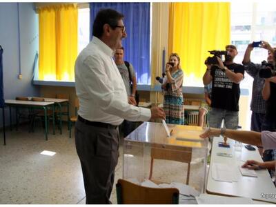 Πάτρα: Στο Στρούμπειο ψήφισε ο Δήμαρχος ...