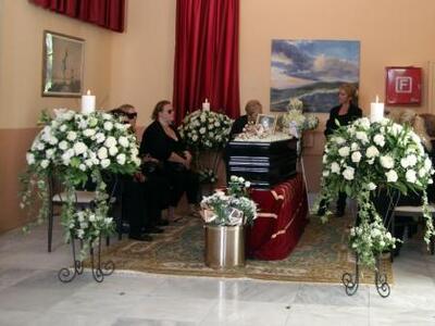 Τελευταίο αντίο στην Πόλυ Πάνου στο Α' Ν...