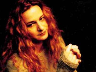 Έχει πανσέληνο απόψε κι είν'ωραία... Πού και τί;