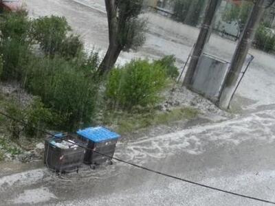 Χαλαζόπτωση, κεραυνοί και ισχυροί άνεμοι...