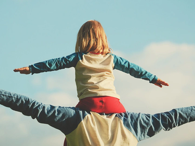 Σε κίνδυνο φτώχειας οι μονογονεϊκές οικο...