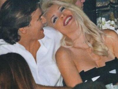 Με ιδιωτικό λιαρ τζέτ ταξίδεψαν στο Λονδ...