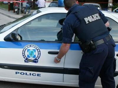 «Φύλλο και φτερό» σπίτια στελεχών της Χρ...