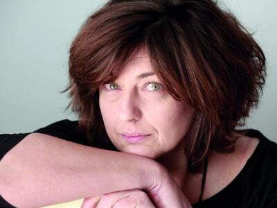 Φαίη Κοκκινοπούλου:Παρουσιάζει το βιβλίο...