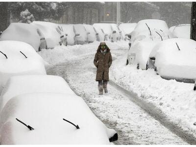  Παράλυση λόγω του χιονού στις ανατολικέ...