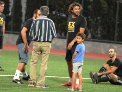 Βλοντάκης,  Λιανός και άλλοι διάσημοι σε...