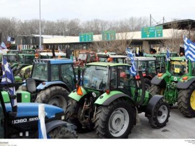 Παρολίγον τραγωδία από τα μπλόκα στον Προμαχώνα
