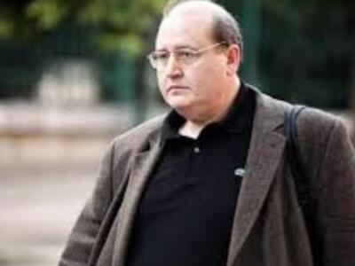 Επιμένει ο Φίλης: Τα σχολεία θα κλείνουν στη 1:15 