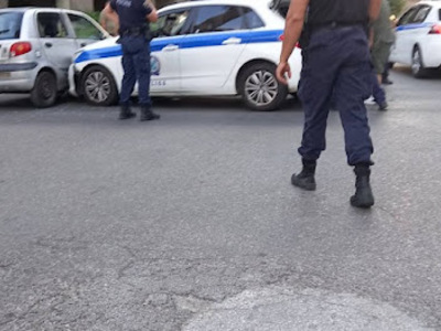 Αγρίνιο: Σύγκρουση περιπολικού με αυτοκίνητο
