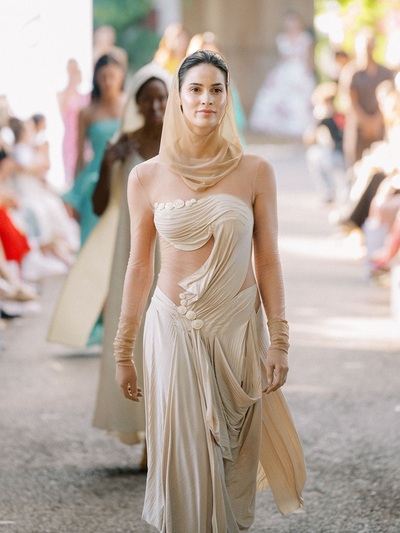 ΠΑΤΡΑ - ΠΟΛΛΕΣ ΦΩΤΟ: Ποιους είδαμε στο Golden Runway στην Achaia Clauss! Λαμπερό σόου μόδας δια χειρός... Χάρη Παναγόπουλος - Δήμητρας Ζαφειρακοπούλου ΠΑΤΡΑ - ΠΟΛΛΕΣ ΦΩΤΟ: Ποιους είδαμε στο Golden Runway στην Achaia Clauss! Λαμπερό σόου μόδας δια χειρός... Χάρη Παναγόπουλος - Δήμητρας Ζαφειρακοπούλου