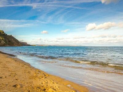 Οι 18 πιο καθαρές παραλίες της Δυτικής Ε...