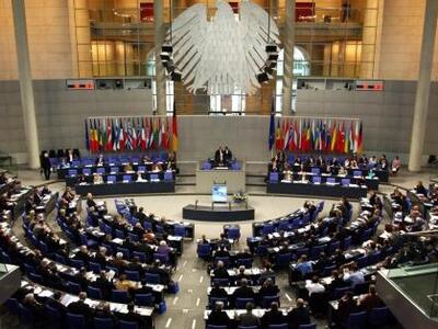 Γερμανία: Σκληραίνει η νομοθεσία για τα ...