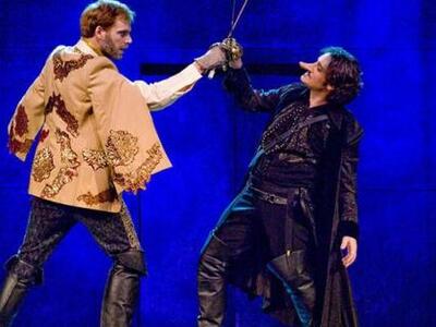 Ο «Σιρανό ντε Μπερζεράκ» με τον Αιγιώτη ...