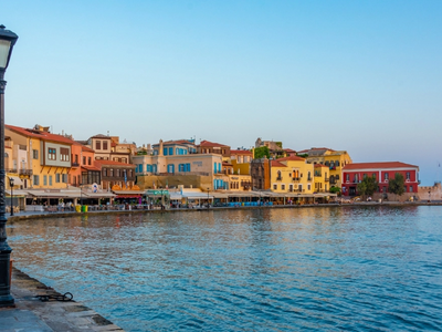 Κρήτη: Ιδιοκτήτης έκοψε ρεύμα και νερό σ...