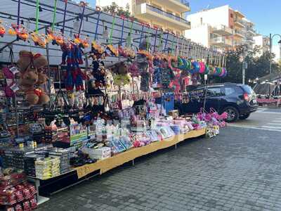 Πάτρα: Στήθηκαν οι μποναμάδες στην Τριών...