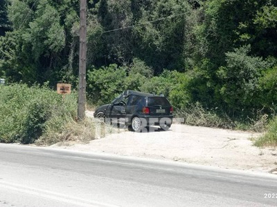 Πάτρα: Τροχαίο μεταξύ ΒΙΠΕ και Θεριανού- Επιχείρηση απεγκλωβισμού του οδηγού- Τραυματίστηκε σοβαρά