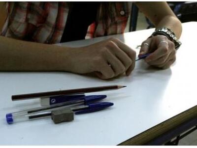 Πρώτες εξετάσεις στο Λύκειο με το σύστημ...