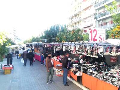 Πάτρα: Ξεκίνησαν οι μποναμάδες στην Τριών Ναυάρχων