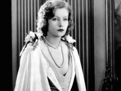 Σε δημοπρασία προσωπικά αντικείμενα της ...