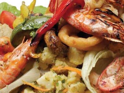 Μεγάλη ποικιλία νηστίσιμων στο cafe-εστι...