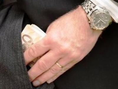 Ναύπακτος: Θύμα απατεώνων γνωστός Επιχειρηματίας