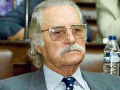 Με τιμές εν ενεργεία Υπουργού η κηδεία τ...