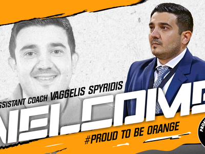 Ο Βαγγέλης Σπυρίδης στο προπονητικό επιτ...