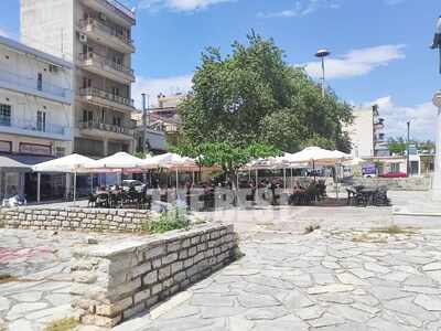 Πάτρα: Είναι τα Προσφυγικά το νέο hot sp...