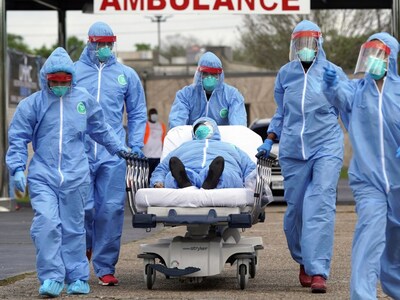 4.491 θάνατοι το τελευταίο 24ωρο στις ΗΠ...