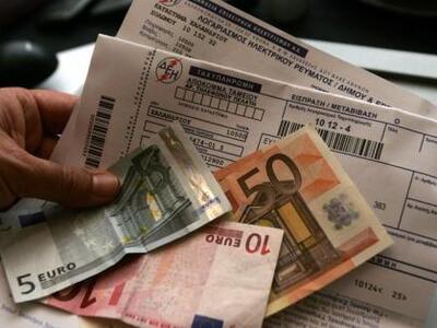 Πάτρα: Απίστευτες ουρές και ταλαιπωρία σ...