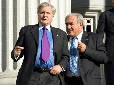 Γράφουν το κείμενο συμφωνίας με τα επώδυ...