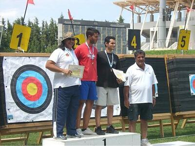 Αργυρό μετάλλιο στο ολυμπιακό τόξο αντρώ...