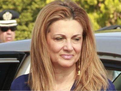 Στη Βουλή η Άντα Παπανδρέου - Στο πλευρό...