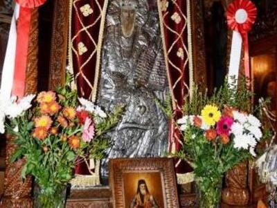 Άρπαξαν την τσάντα πιστής το ναό του Αγί...