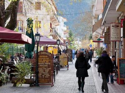 Βόλτα για καφέ και φαγητό στα Καλάβρυτα ...