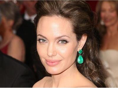 Η Angelina Jolie είναι το νέο πρόσωπο το...