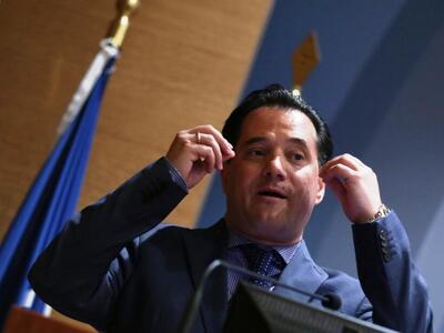 Ο Άδωνις έβαλε «φωτιά» στο Τwtiter:  ado...