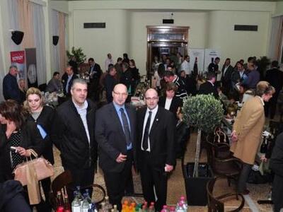 Πάτρα: 35 τοπικές επιχειρήσεις συναντήθη...