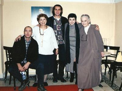 Με Τασσώ Καβαδία και Μέλπω Ζαρόκωστα στη...