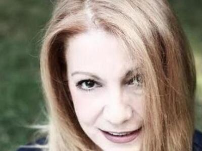 Πάτρα: Πέμη Ζούνη και Φωτεινή Σαμαρά σε ...