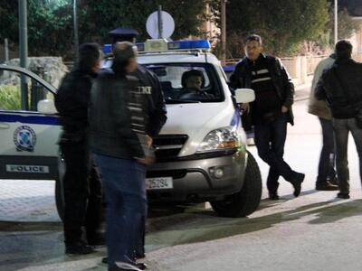 Άγνωστοι άνοιξαν πυρ σε σπίτι στα Καλύβια 