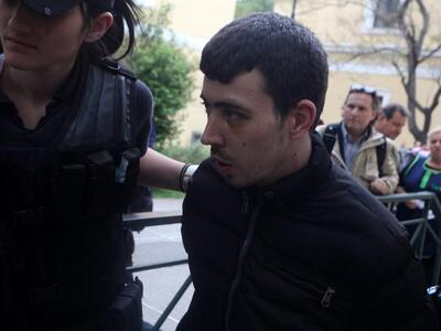 Τα αλλάζει ξανά ο πατέρας της Άννυ- Τώρα...